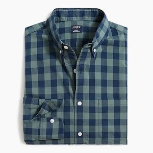 J. Crew classic fit flex washed. NWT.